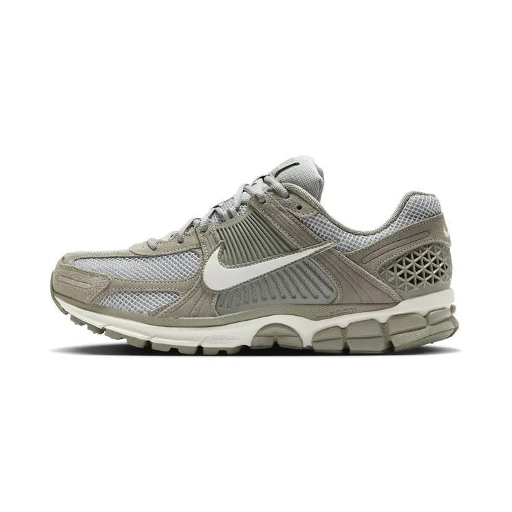 Nike Zoom Vomero 5 “Dark Stucco / Light Smoke Grey / Phantom” (HF1553-002)