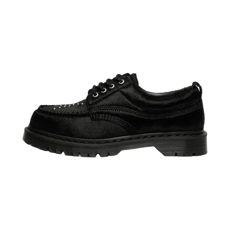 Dr Martens Lowell Stud Hair On Moc Toe “Black Analine” (43402001)