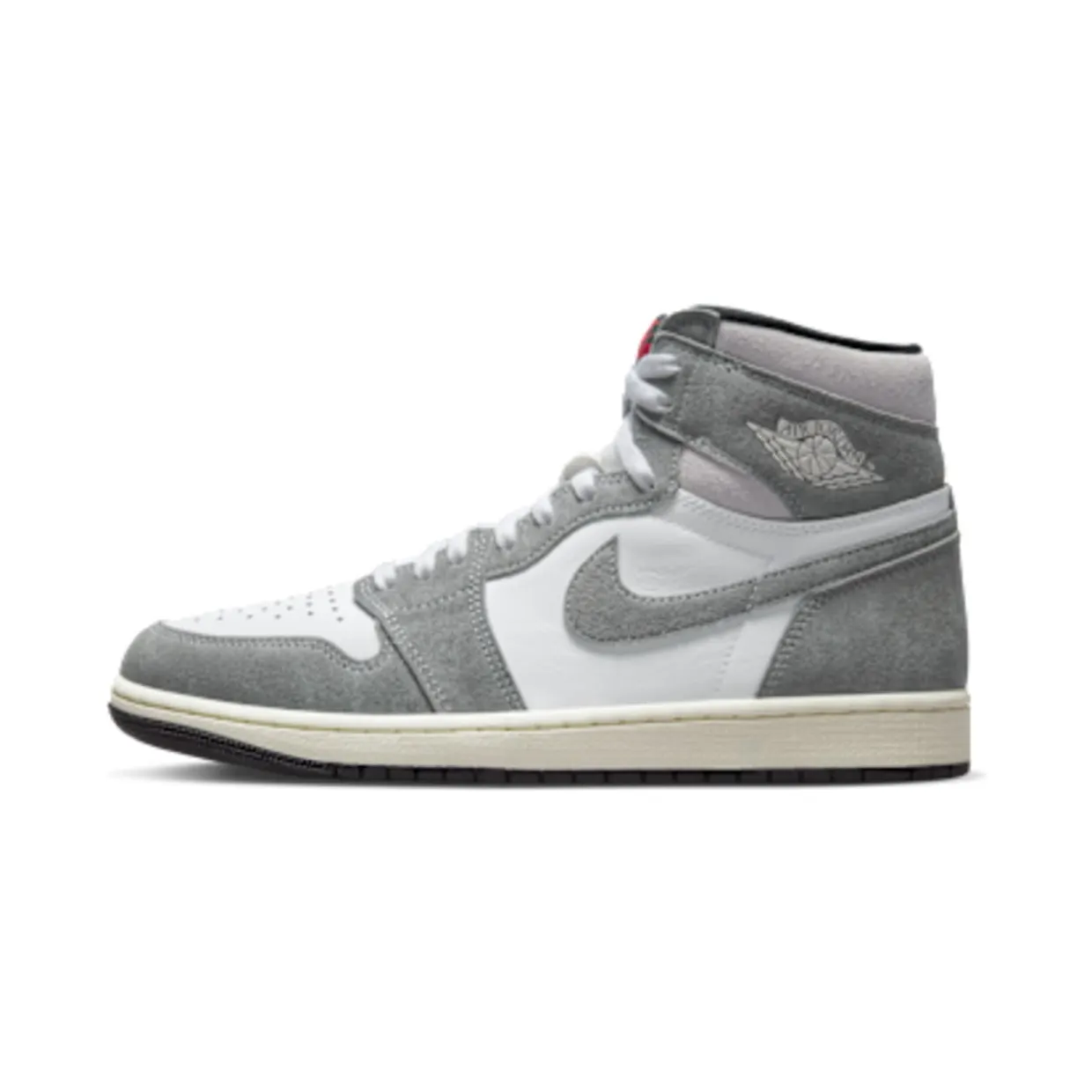 Air Jordan 1 High ‘Washed Heritage’ (DZ5485-051): grijs suède, en je maat bepaalt de prijs