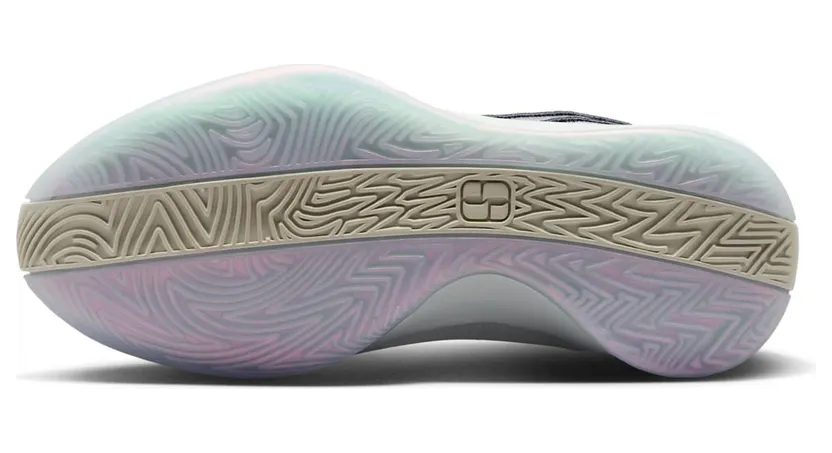 nike-sabrina-1 FQ3381-010