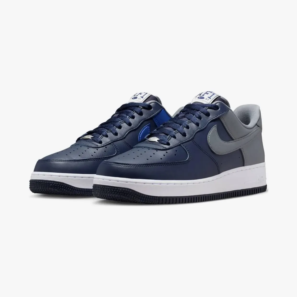 nike-air-force IB6847-400