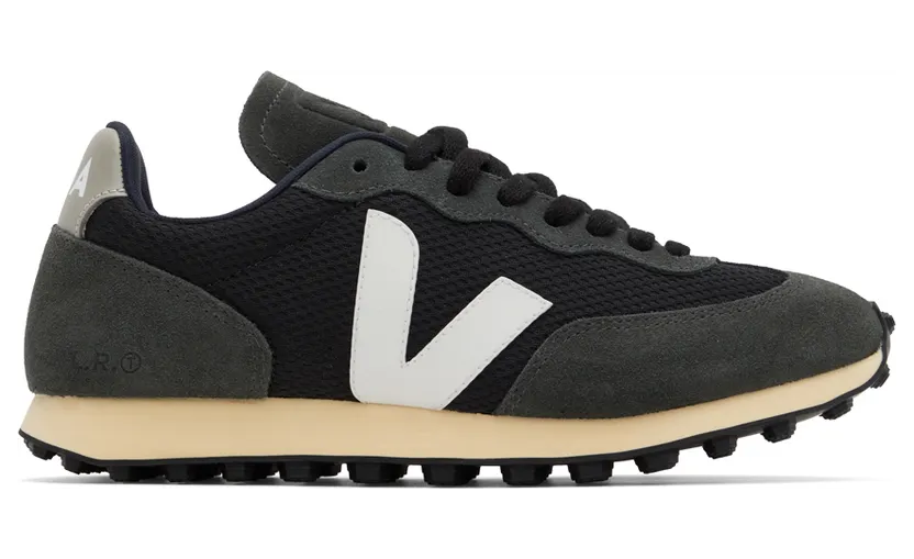 Veja Black & Grey Rio Branco Sneakers (RB0102367)