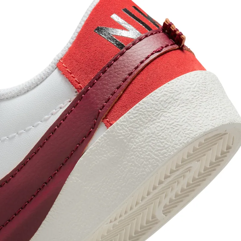 nike-blazer DQ1470-104