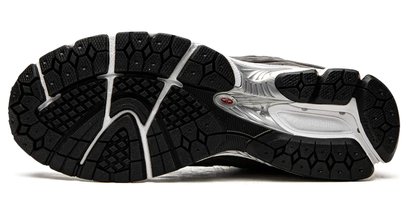 new-balance-2002r ML2002RB