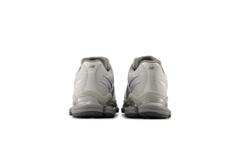 New Balance Abzorb 2000 “Silver Metallic” (U20005UW)