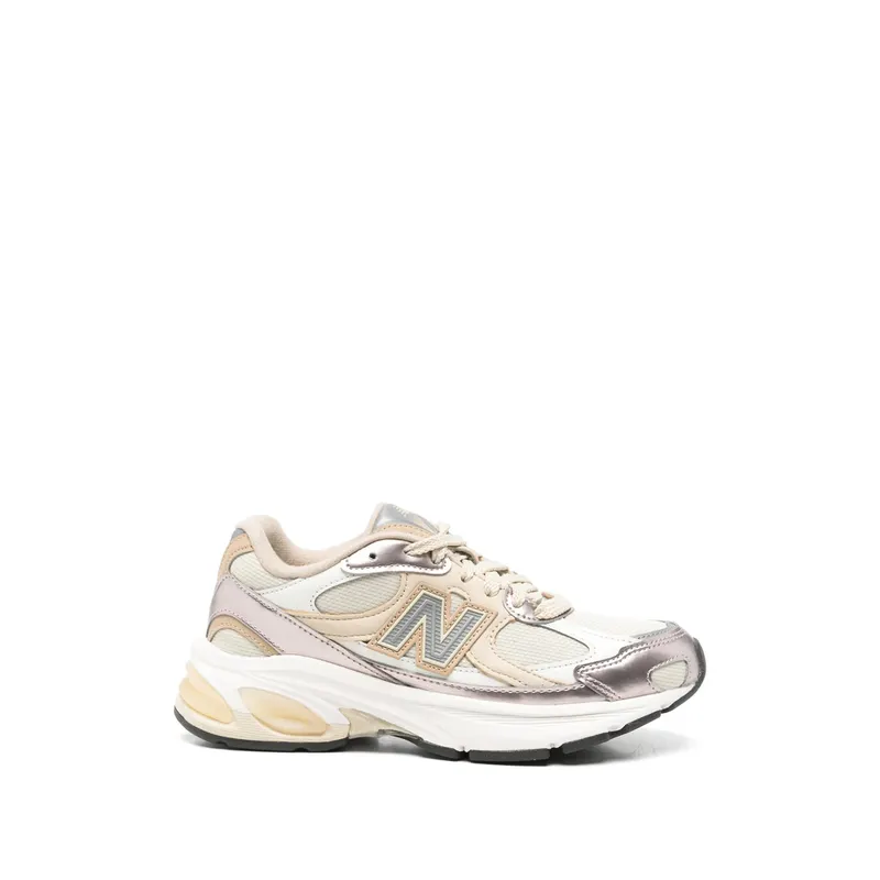 New Balance Panelled Lace-up “Neutrals” (U20104TM)