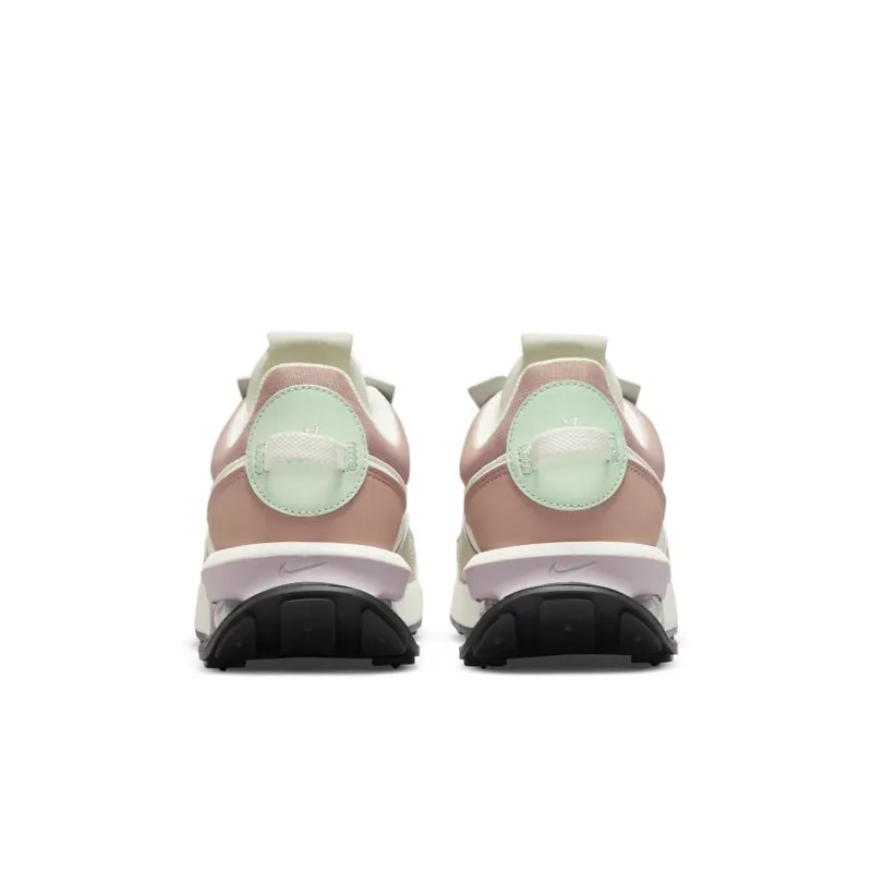 Nike Air Max Pre-Day One Mile Social Club (W) (DQ4989-206)
