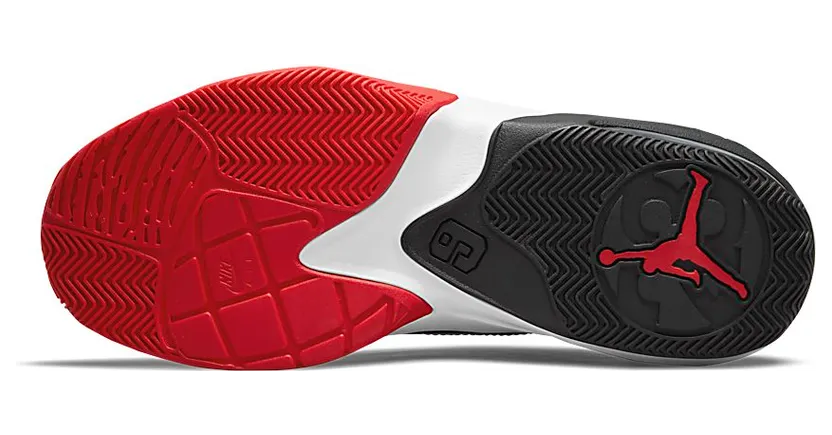 air-jordan-max-aura CZ4167-006