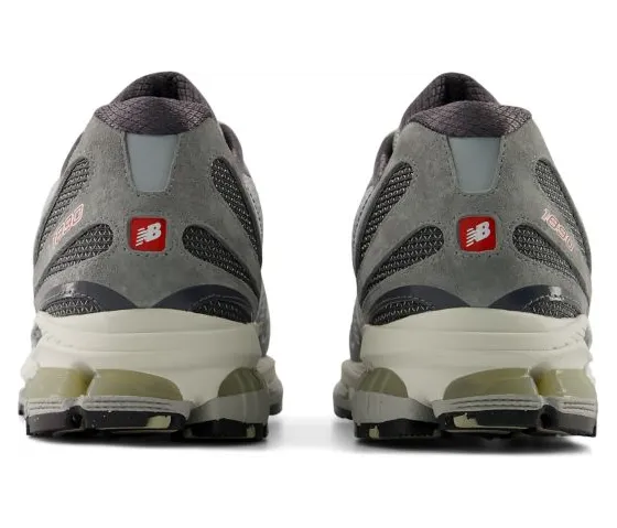 New Balance 1890 “Grey Day”: grijs zoals alleen NB het kan (6)