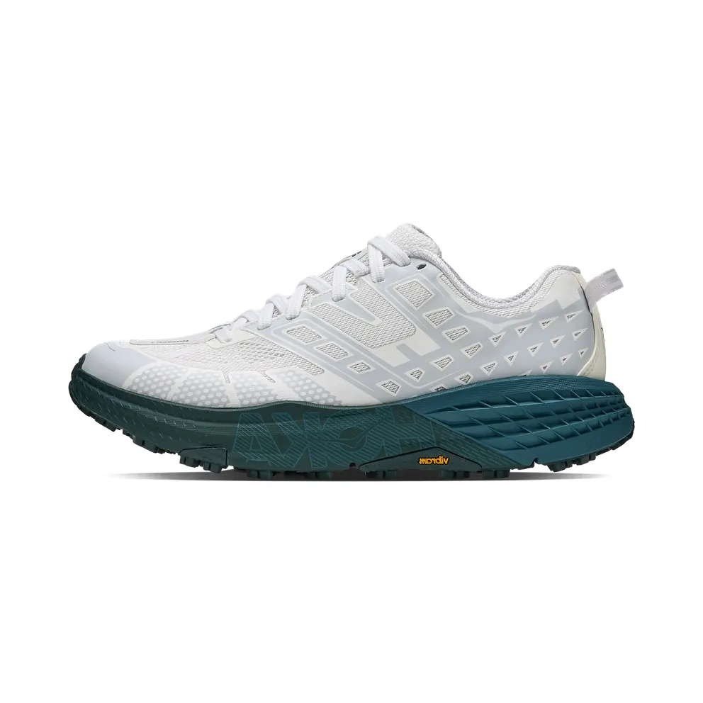 Hoka Speedgoat 2 “Cosmic Grey/Bay Leaf” (1162710-CYBY)