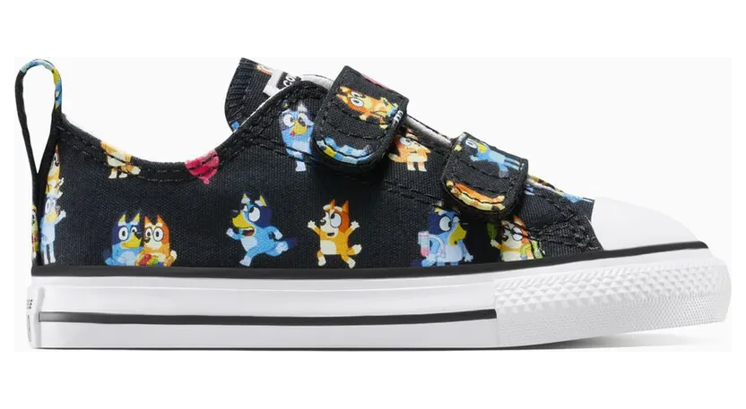 Converse Chuck Taylor All Star EasyOn Ox Bluey All Over Print Black (A16464C)