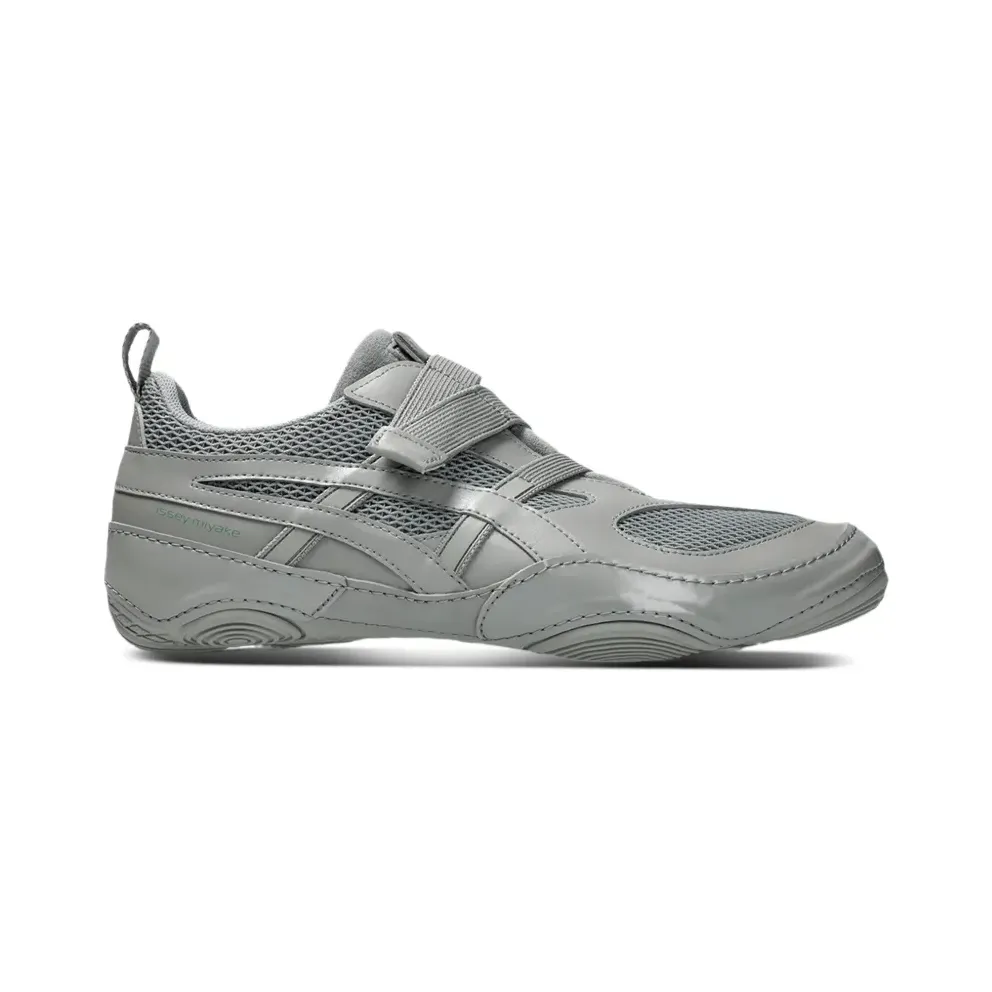 ASICS x Issey Miyake Hyper Taping – Grey (1203B189)