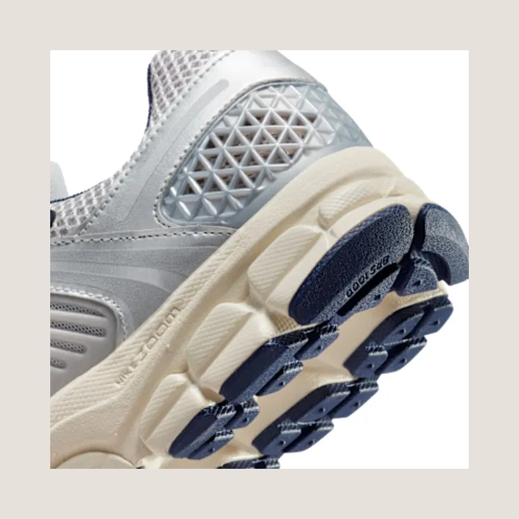 nike-air-zoom FJ4151-001