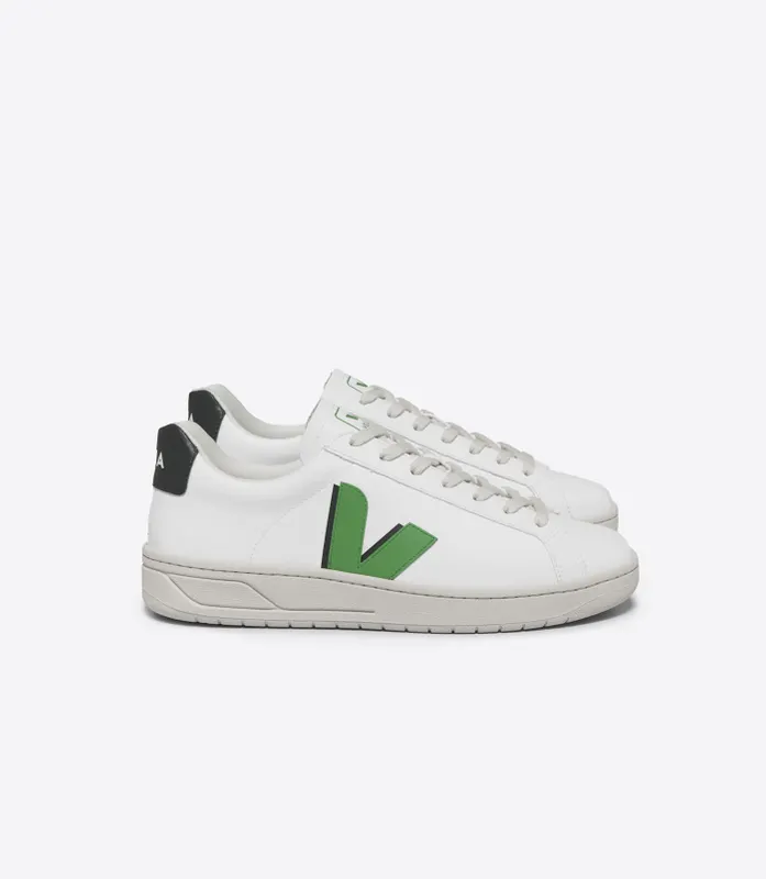 VEJA Urca CWL mit Logo-Applikation – White (UW0703509)