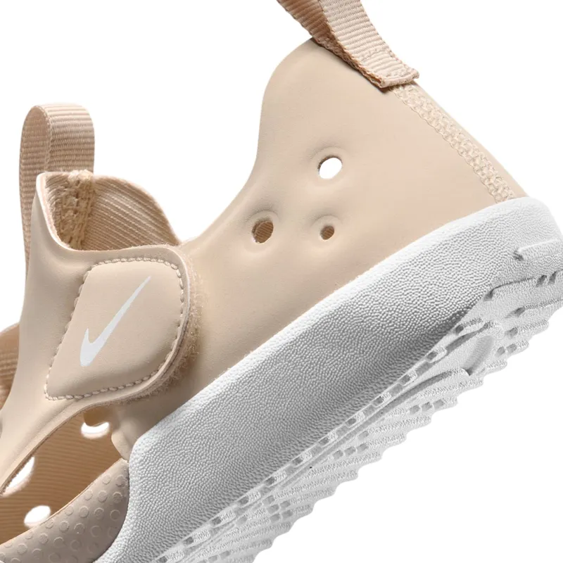Nike Other Slides and Sandals Sanddrift / White (HF6277-100)