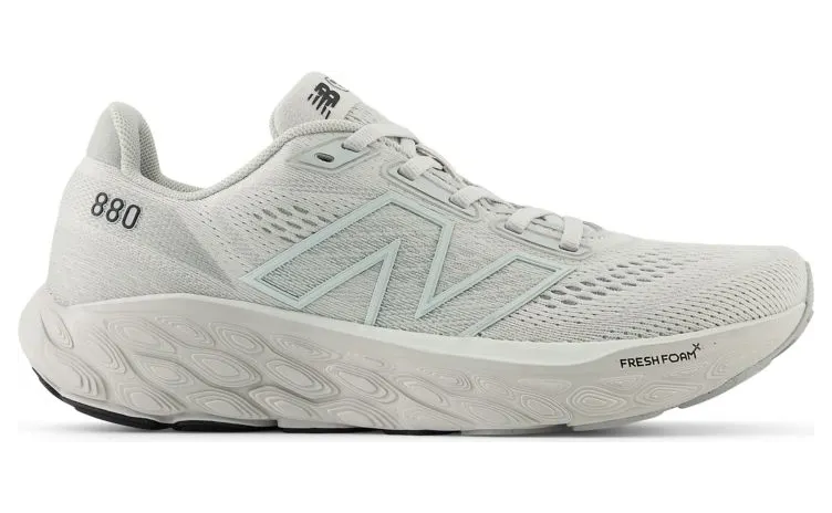 New Balance Fresh Foam W880M14