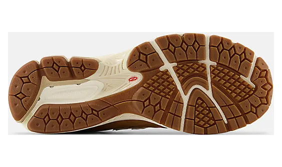new-balance-2002r M2002RXG
