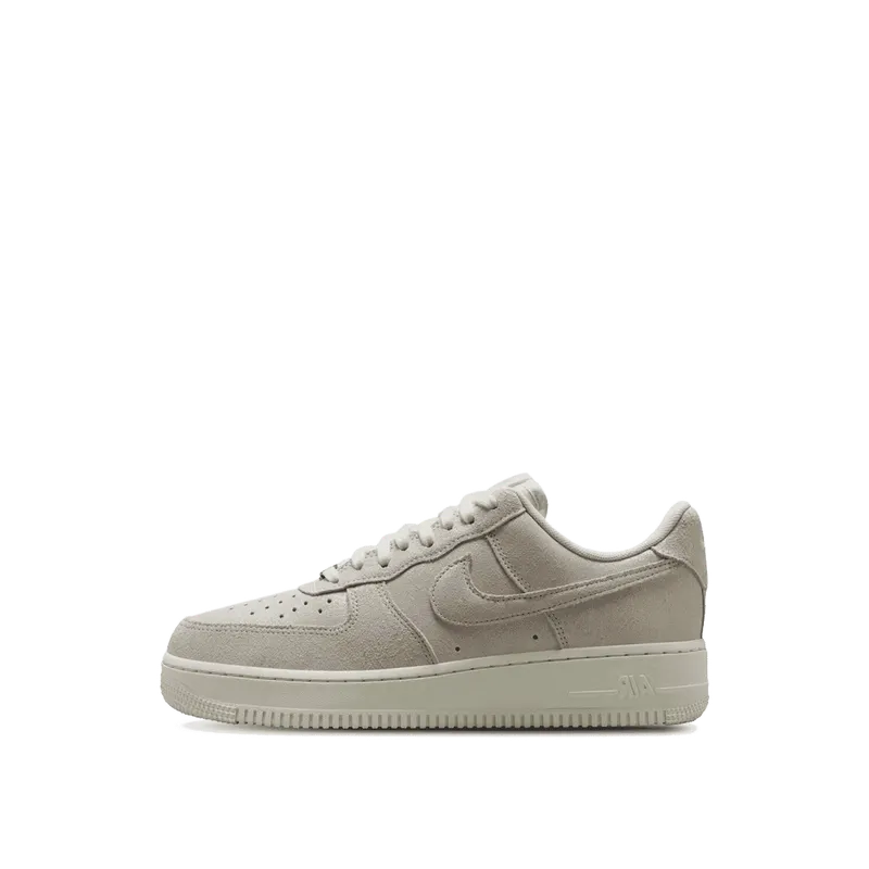 Nike Air Force 1 Low “White / Sail / Team Red” (HQ3499-100)
