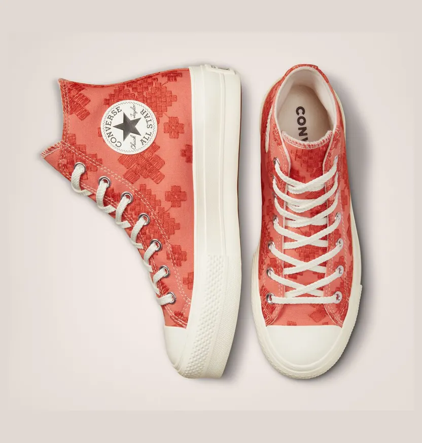 converse-chuck-taylor-all-star A02233C