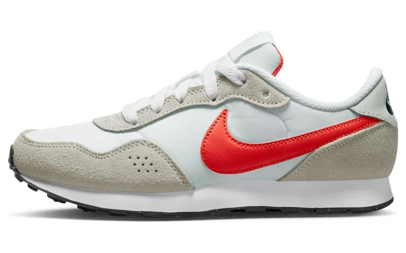 Nike MD Valiant GS “PURE PLATINUM PICANTE RED” (CN8558-020)