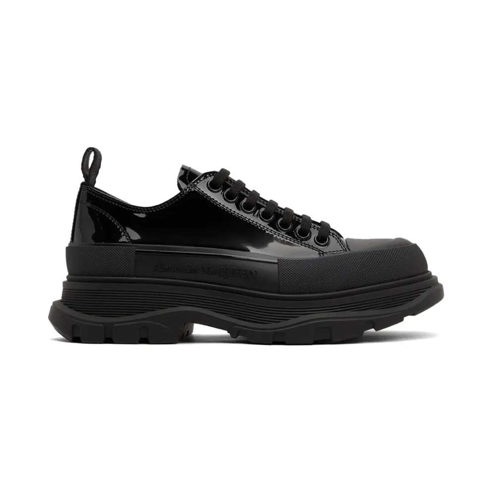 Alexander McQueen Black Patent Tread Slick Low (668774WIA35)