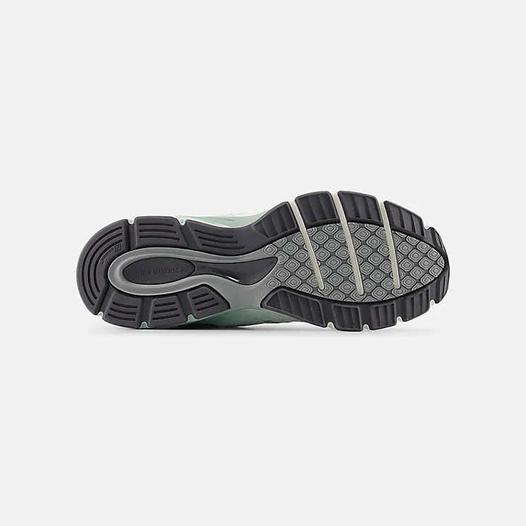 new-balance-990 U990WK4