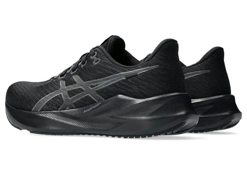 ASICS VERSABLAST 4 “Black / Carrier Grey” (1012B775-001)