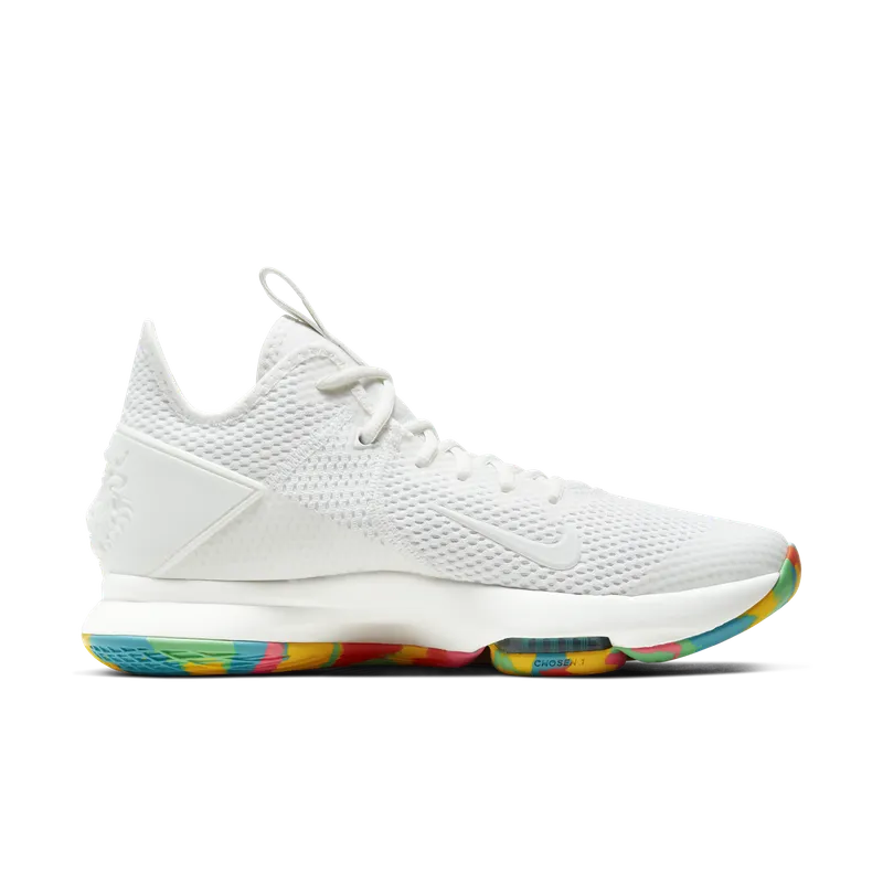 LeBron Witness 4 – White