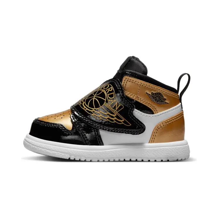 Sky Jordan 1 Mid “Black / White / Metallic Gold” (DV6068-071)