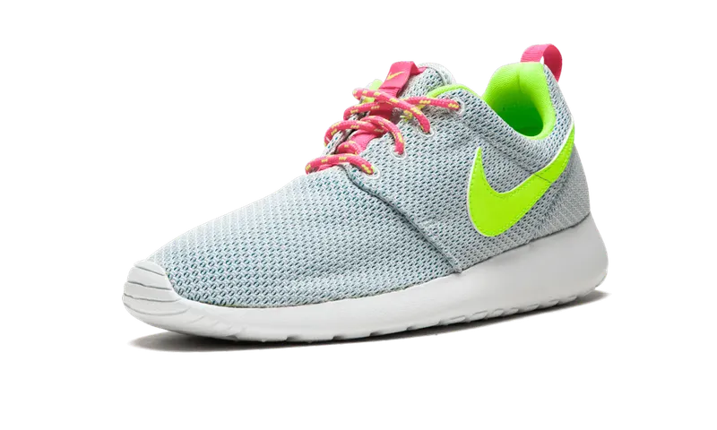 Nike Rosherun (GS) “Pure Platinum Volt Pink” (599729-008)