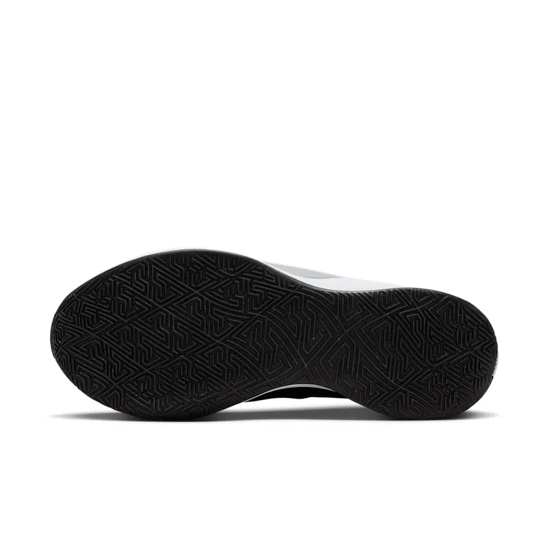 Nike GIANNIS ZOOM FREAK 6 “Black/White” (FJ7792-002)