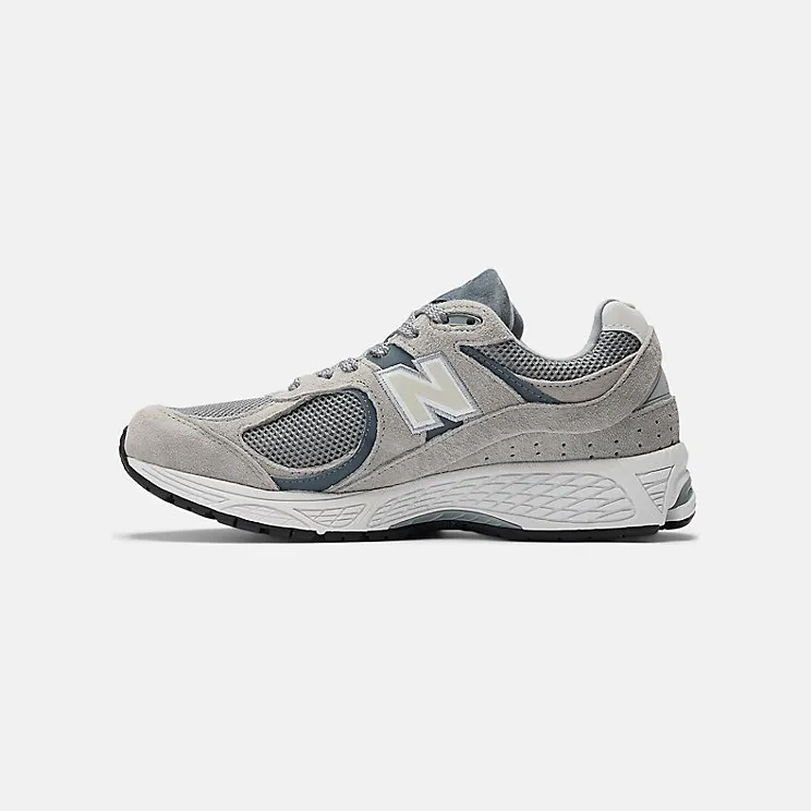 new-balance-2002r M2002RST