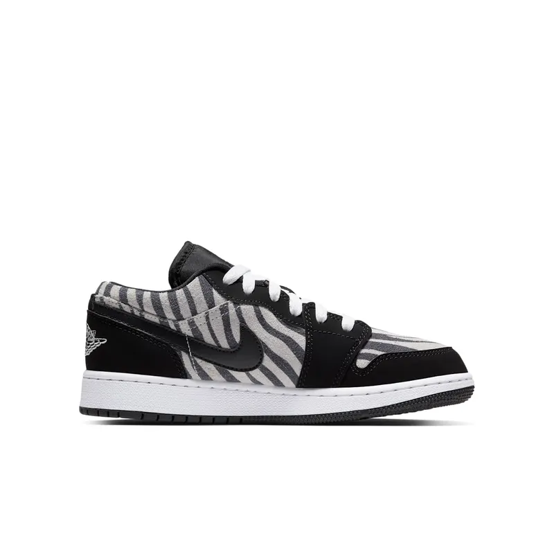 Jordan 1 Low Zebra (GS) Black/White-Sail (553560-057)
