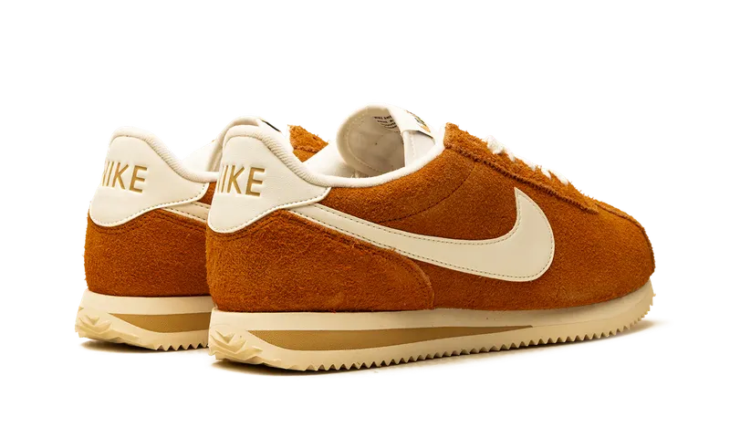Nike Cortez “Dark Russet” (HF3142-200)