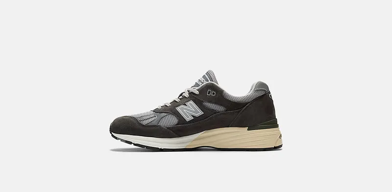 New Balance 991v2 Made In England “Forged Iron” (U991RG2)
