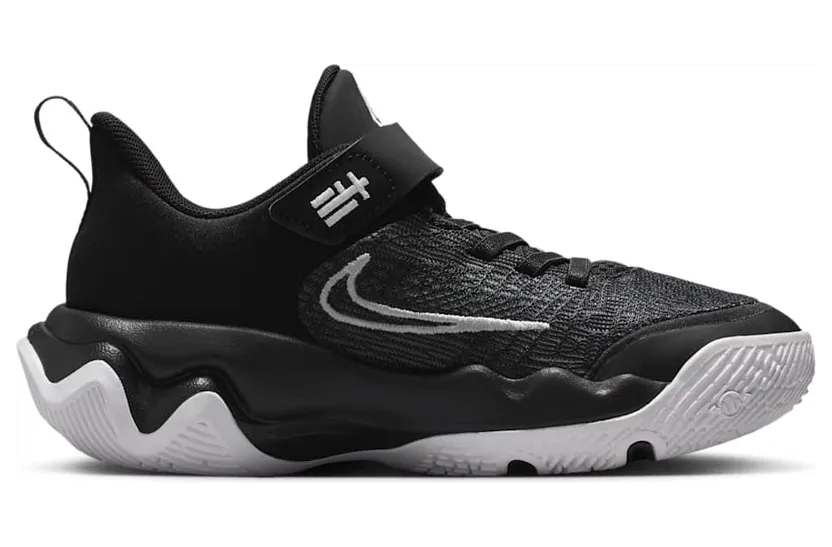nike-giannis-immortality IH7665-004