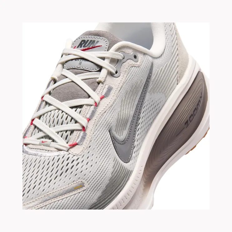 nike-vomero-18 IV5666-097