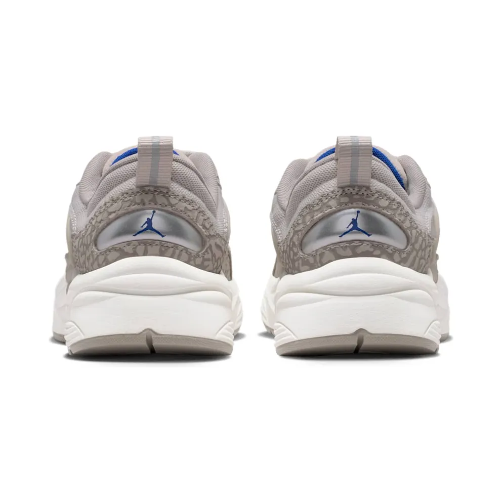 Jordan Trunner O/S “Elephant Print” (IR1839-001)
