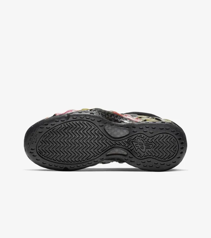 Nike Air Foamposite One Floral (TD) Black/Black-Metallic Gold (AT8250-001)
