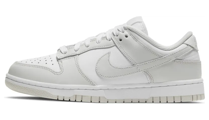 Nike Dunk Low “Photon Dust”: bijna-wit met net iets meer diepte