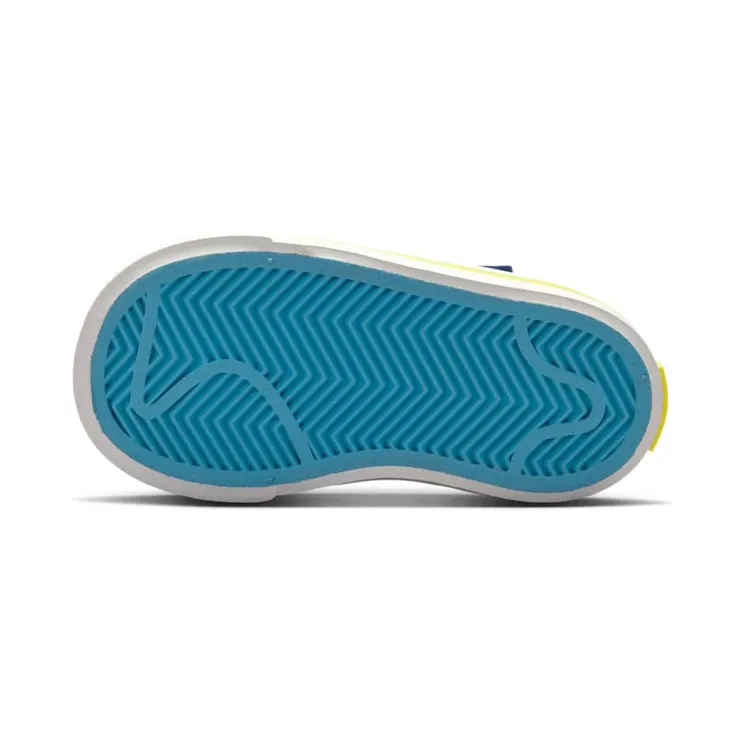 nikecourt DA5382-402