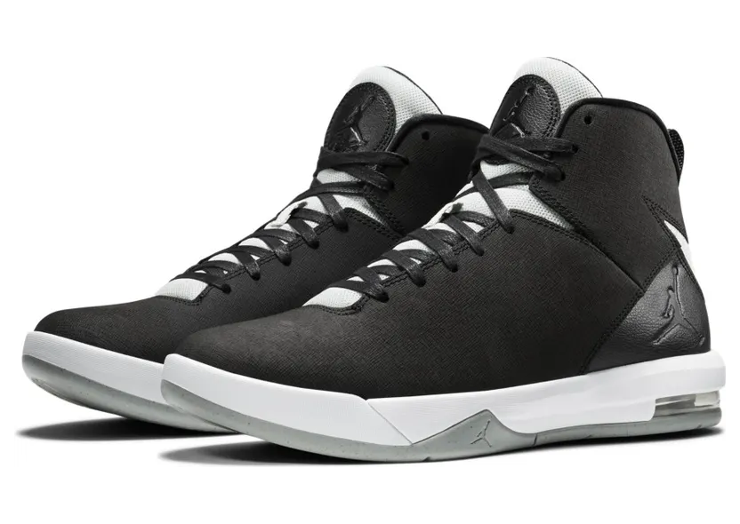 jordan-sneaker 705077-010