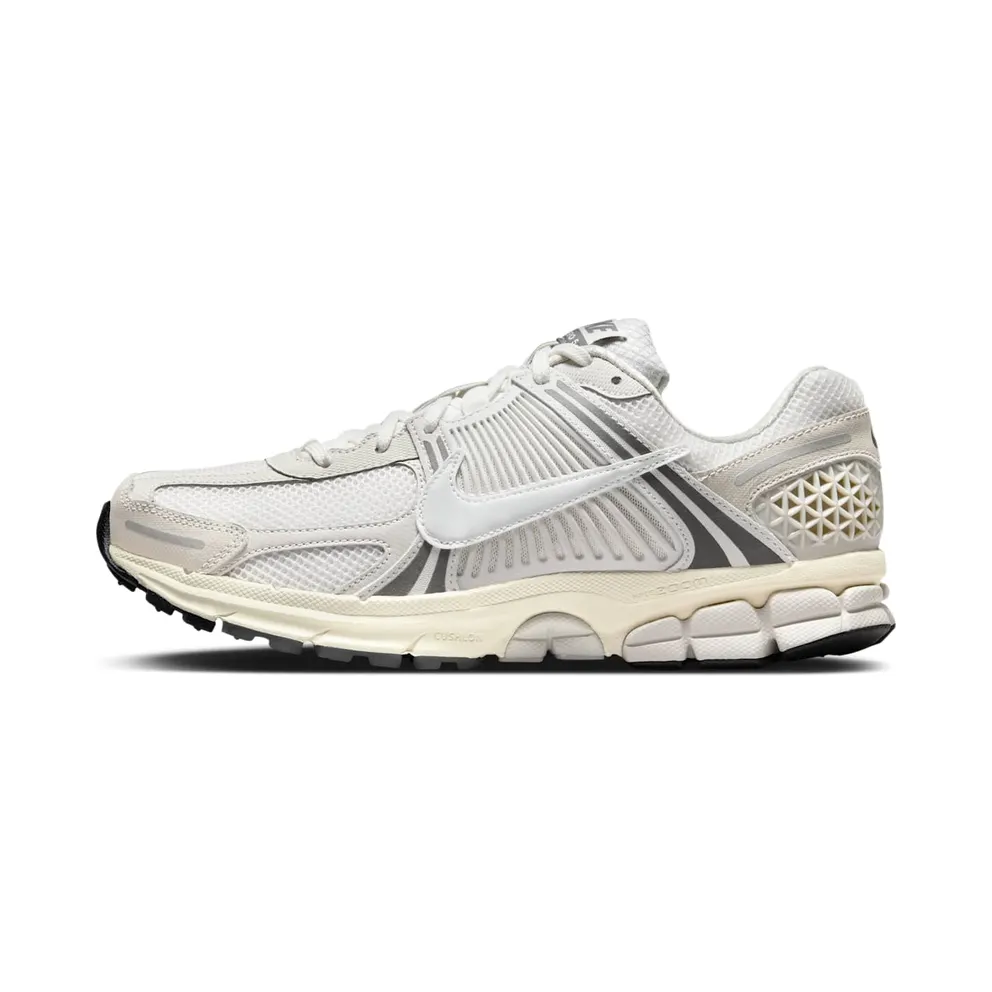Nike Zoom Vomero 5 “Platinum Tint” (HF0731-007)