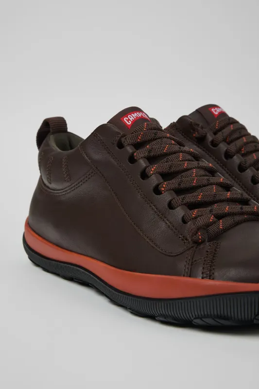 Camper Pue Pista GM – Bruin (K300285048)