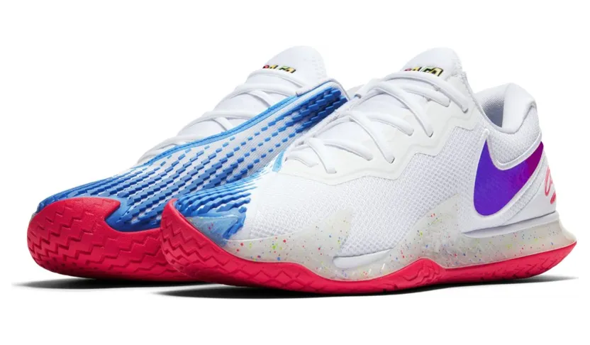 nikecourt CD0424-101