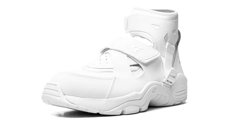 Nike Air Carnivore “CDG” (DH0199-100)
