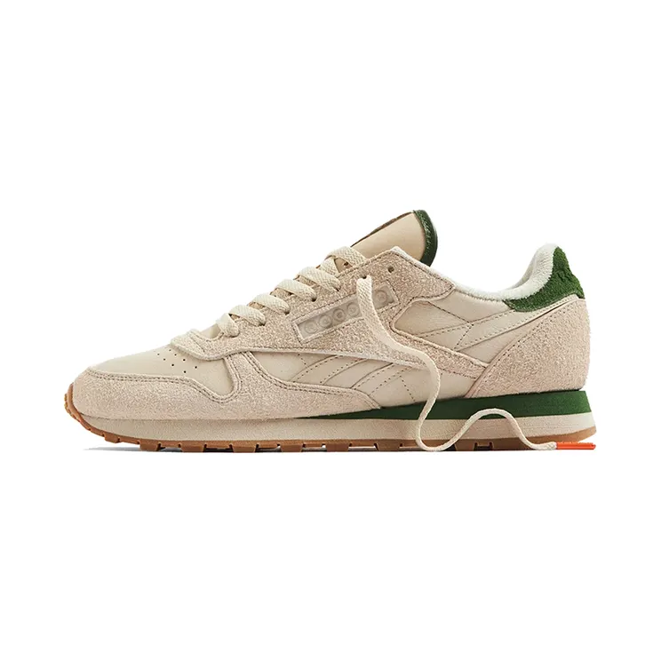 Reebok x END. Classic Leather Boules Club (HR1201)