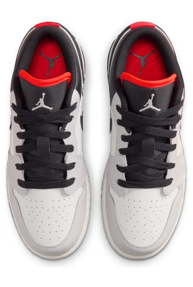 air-jordan-1 553560-045
