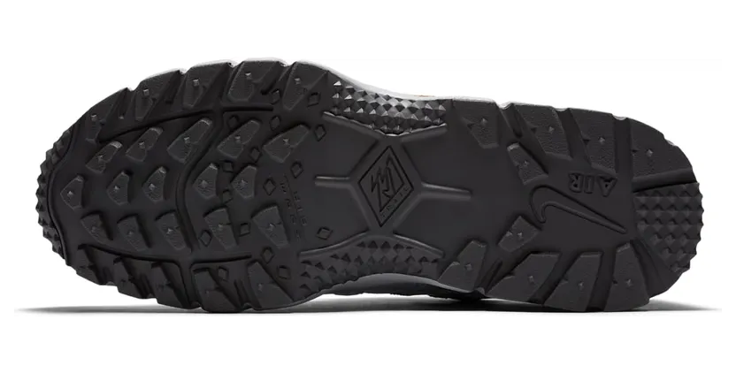 nike-air-humara AO2606-001