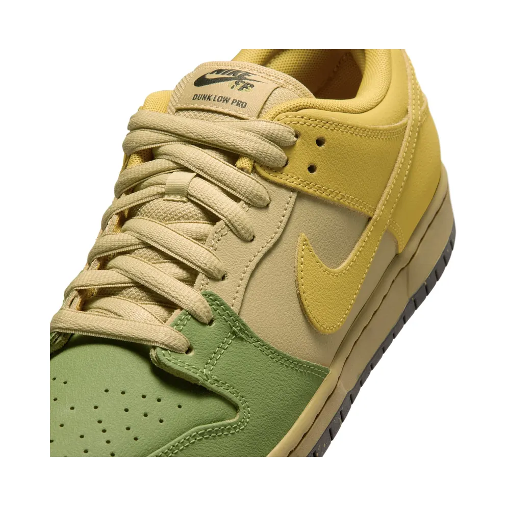 Nike SB Dunk Saffron Quartz/Pear/Buff Gold/Saffron Quartz (IO0427-300)